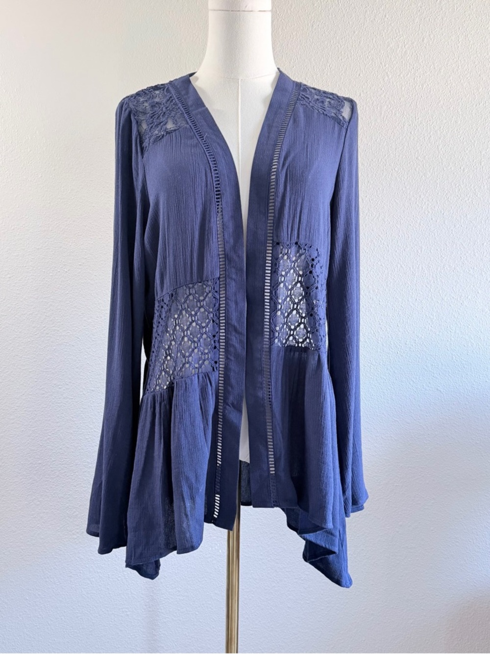 Knox Rose Womens M Open Front Lightweight Bell Sleeve Cardigan Blue Boho Lace